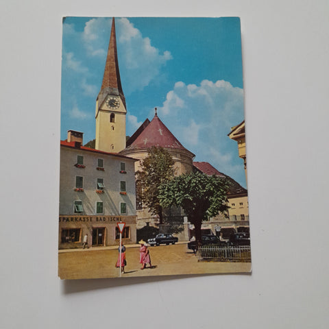 AK Bad Ischl. Pfarrkirche. Sparkasse.