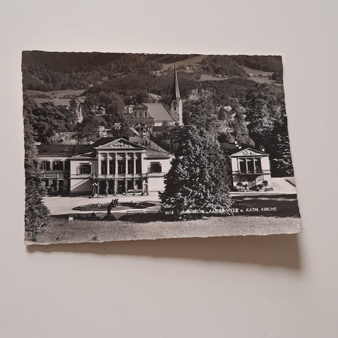 AK Bad Ischl. Kaiservilla u. Kath. Kirche.