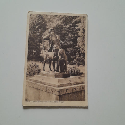 AK Ischl. Jagdgruppe. vor der kaiserl. Villa.