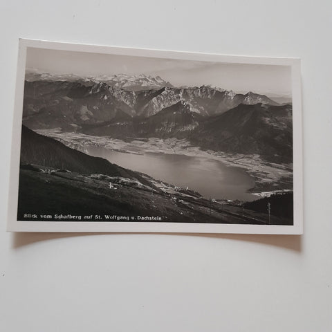 AK Blick vom Schafberg auf St. Wolfgang und Dachstein. (1933)