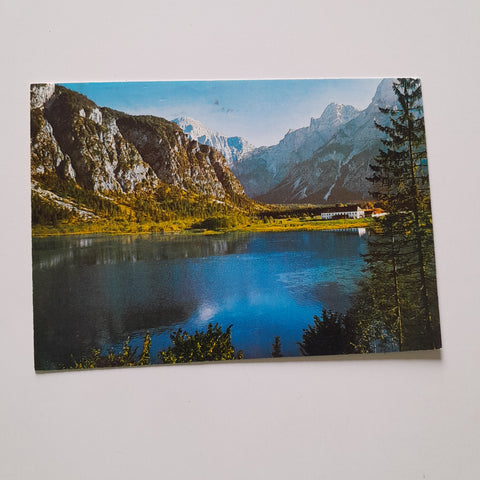 AK Grünau im Almtal. Almsee mit Seehaus.