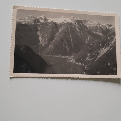 AK Dachstein und Hallstättersee. (1942)