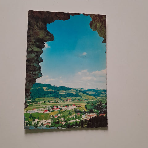 AK Scharnstein. Durchblick von der Ruine.