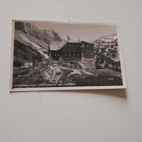 AK Voisthaler-Hütte. Ostansicht. Hochschwab.