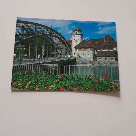 AK Leoben. Murbrücke und Stadtturm.
