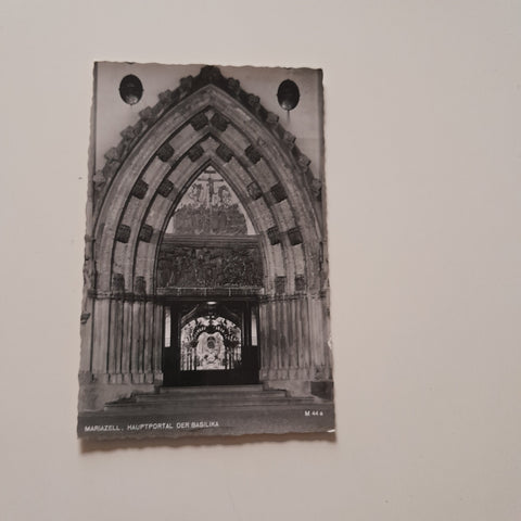 AK Mariazell. Hauptportal der Basilika.