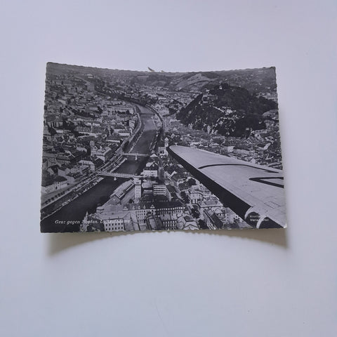 AK Graz gegen Norden. Luftaufnahme. (1952)