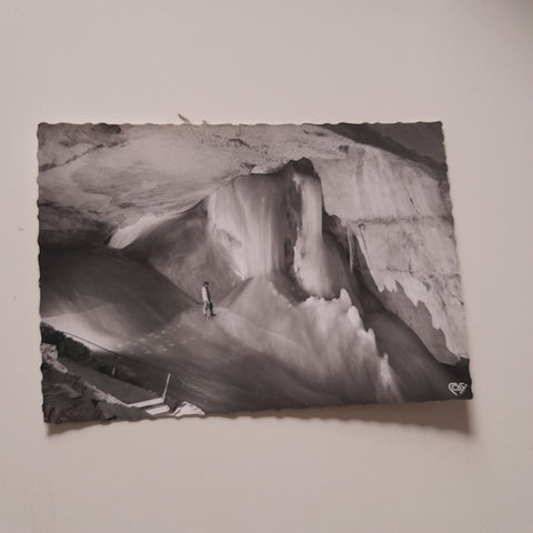 AK Dachstein-Rieseneishöhle. Montsalvatsch n. Gralsburg.