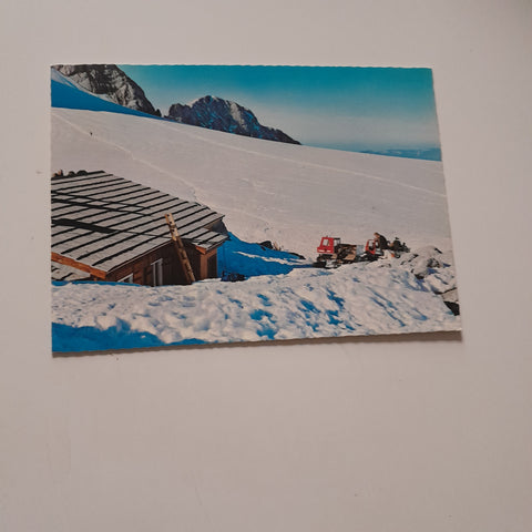 AK Die Dachsteinwarte mit Blick auf den mächtigen Hallstätter Gletscher.