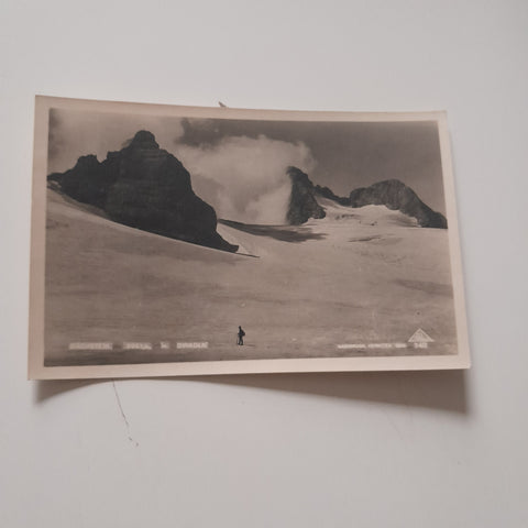 AK Dachstein mit Dirndln.