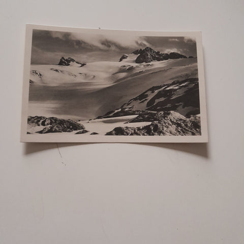 AK Dachstein mit Hallstätter Gletscher. (Foto K. Anfried)