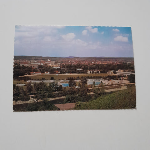 AK Wels. Übersicht mit Schwimmbad.