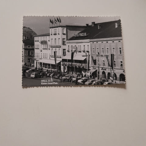 AK Wels. Kaiser Josef Platz.