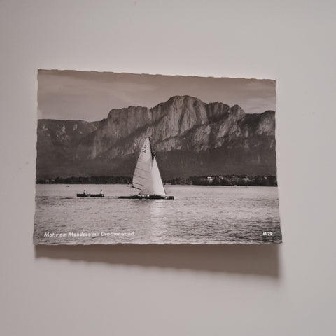 AK Motiv am Mondsee mit Drachenwand.