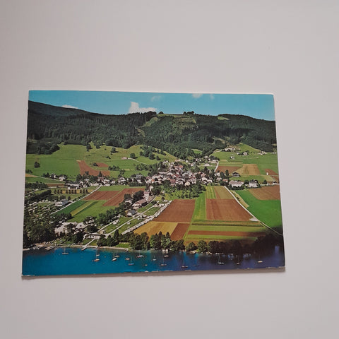 Nußdorf am Attersee.
