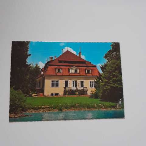 Nußdorf am Attersee. Seminarheim.