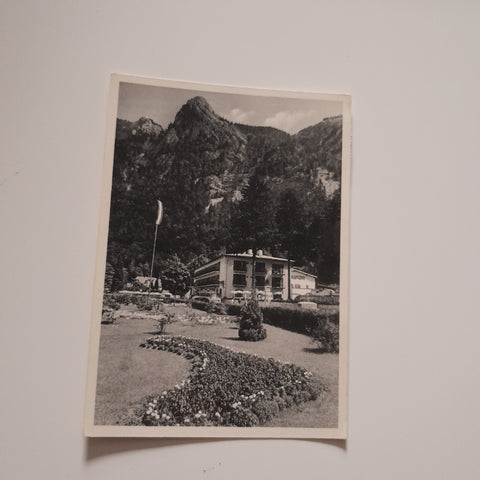 AK Weißenbach am Attersee Hotel Post.