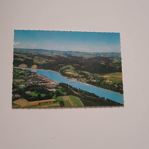 AK Fliegeraufnahme Aschach an der Donau.