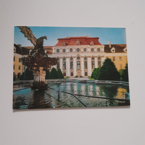 AK St. Florian. Adlerbrunnen mit Marmorsaal.