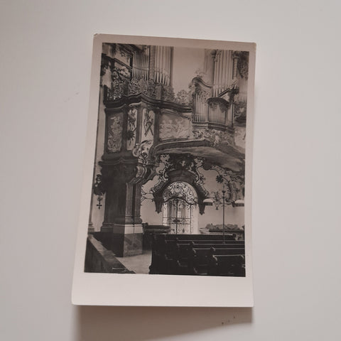 AK Stift Wilhering. Stiftskirche, Hauptportal mit Orgelchor. (1931)