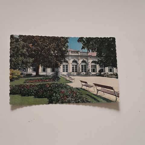 AK Bad Hall. Kurpark mit Trinkhalle.