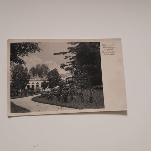 AK Bad Hall. Kurpark mit Trinkhalle.