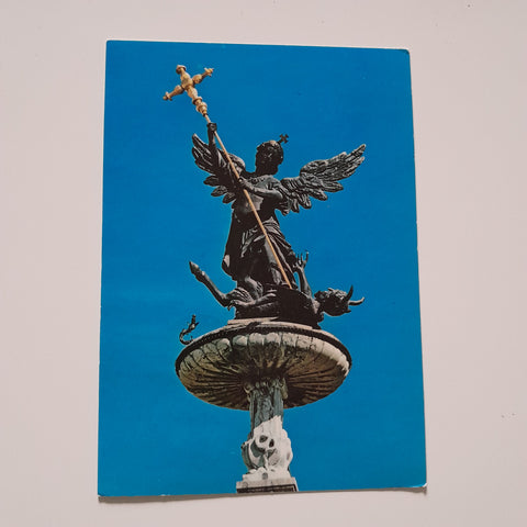 AK Reichersberg am Inn. St. Michael Bronzefigur vom Brunnen des Augustiner Chrorherrenstiftes.