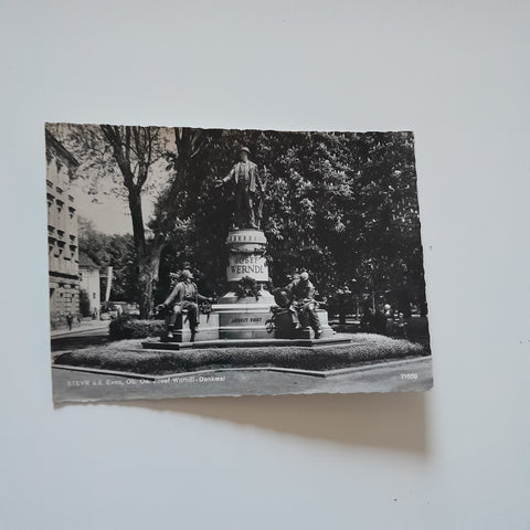 AK Steyr. Josef Werndl-Denkmal.