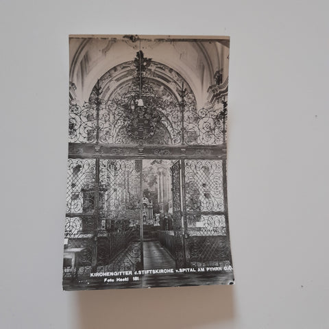 AK Kirchengitter der Stiftskirche von Spital am Pyhrn.