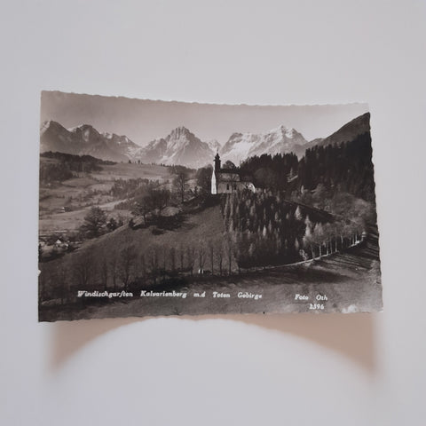 AK Windischgarsten. Kalvarienberg mit Totem Gebirge.