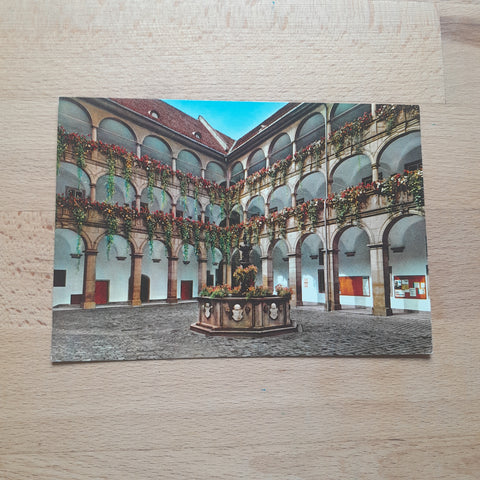 AK Linz. Landhaus Arkadenhof.