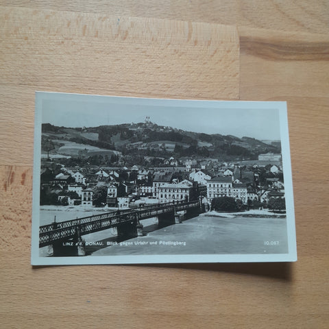 AK Linz Blick gegen Urfahr und Pöstlingberg.