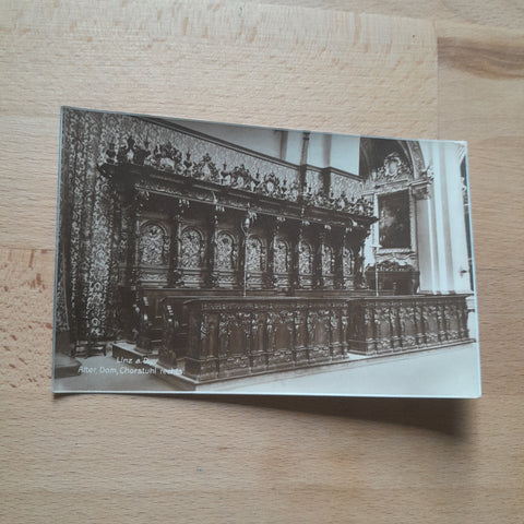 AK Linz. Alter Dom. Chorgestühl rechts.