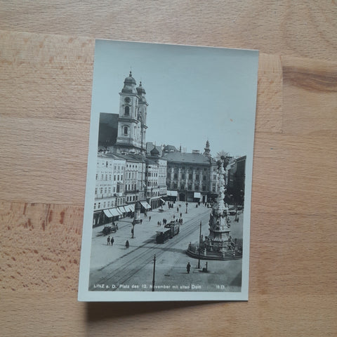 AK Linz Platz des 12. November mit altem Dom. (1927)