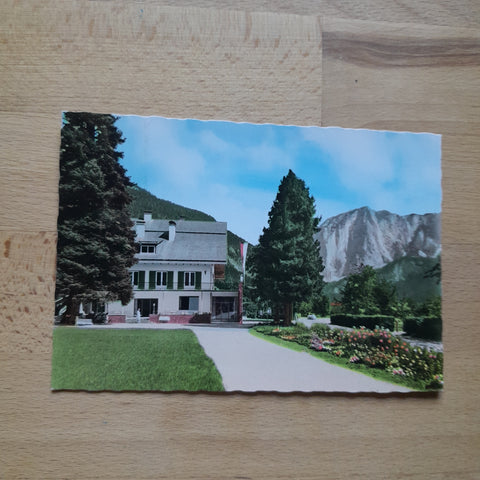 AK Altaussee. Kurhaus mit Trisselwand.