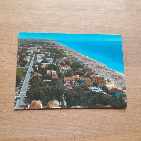 AK Jesolo Lido. Spiaggia e Via Bafile dall'aereo.