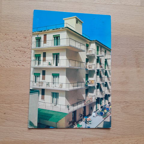 AK Jesolo Lido. Hotel Anny. Via Bafile 4.