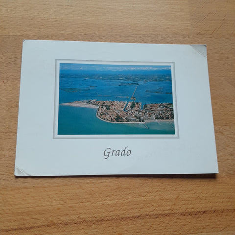 AK Grado.