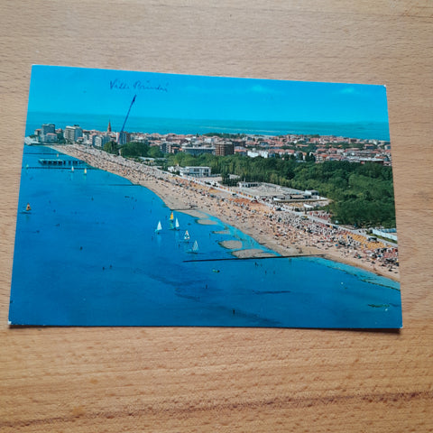 AK Grado. Veduta aerea della spiaggia.