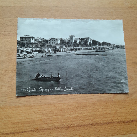 AK Grado Spiaggia e Ville Bianchi.