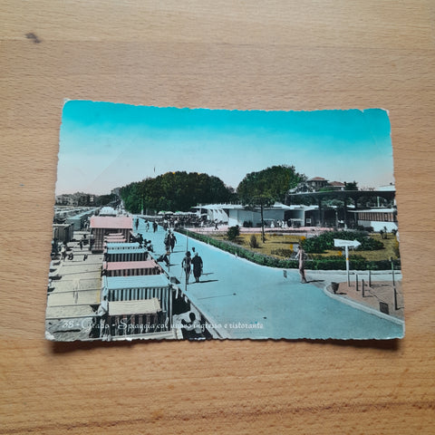 AK Grado La Spiaggia col nuovo ingresso e ristorante.