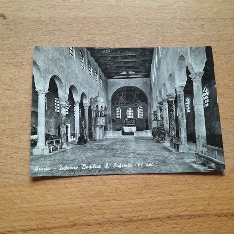 AK Grado. Interno Basilica S. Eufemia.