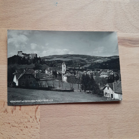 AK Neumarkt mit Schloss Forchtenstein.