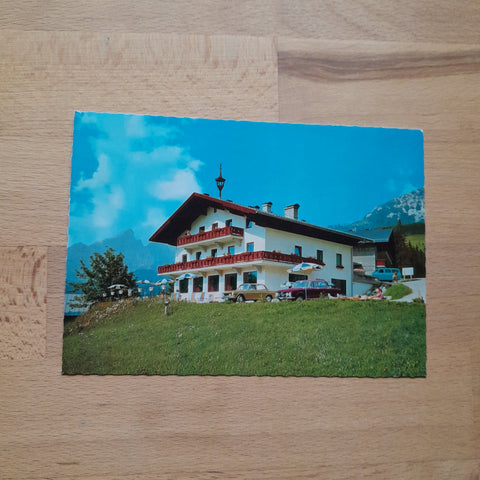 AK Filzmoos Hotel Alpenkrone. John und Rosa Hampshire.