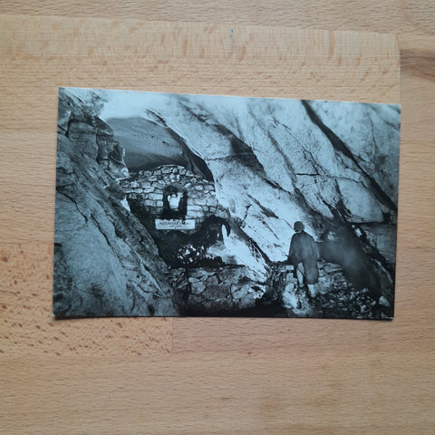 AK Eisriesenwelt-Höhle Werfen Urnengrab d. Alexander v. Mörk.