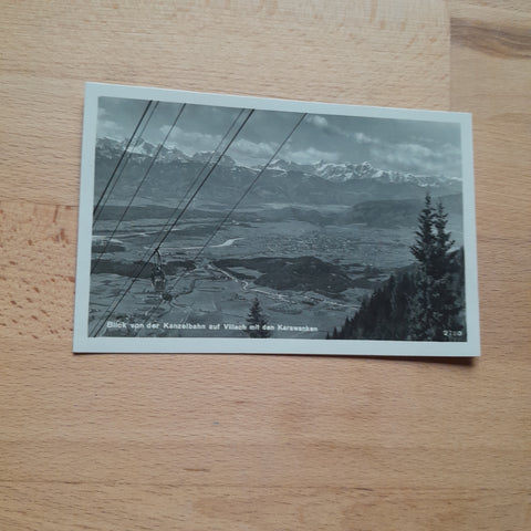 AK Blick von der Kanzelbahn auf Villach mit den Karawanken.