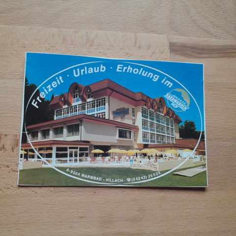 Sticker-AK Warmbad Villach. Hotel Karawankenhof.