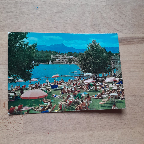 AK Velden am Wörthersee. Ausblick vom Badestrand Bulfon.