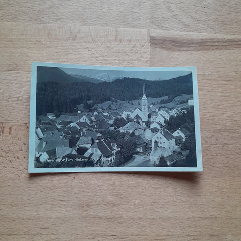 AK Hermagor, im Hintergrund Trogkofel.
