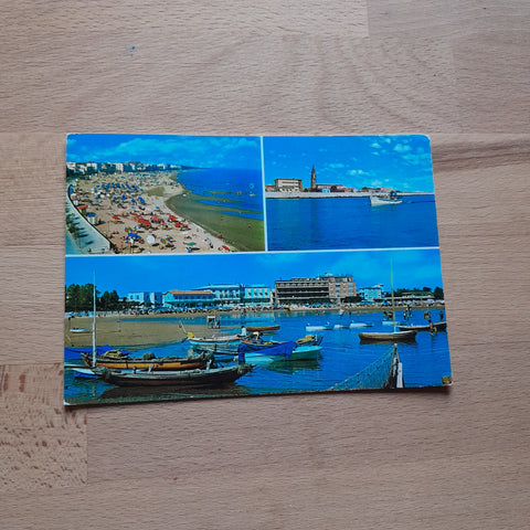 AK Caorle. La Spiaggia e veduta dal mare.